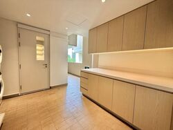 The Colonnade (D10), Condominium #552848431